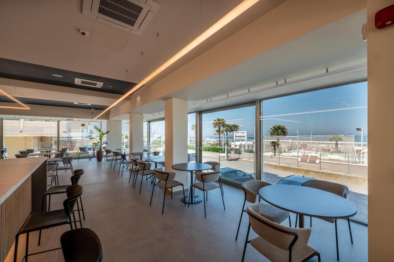 Hotel Sporting Riccione Eksteriør bilde