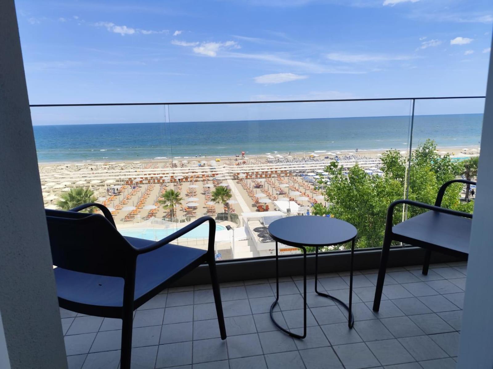 Hotel Sporting Riccione Eksteriør bilde