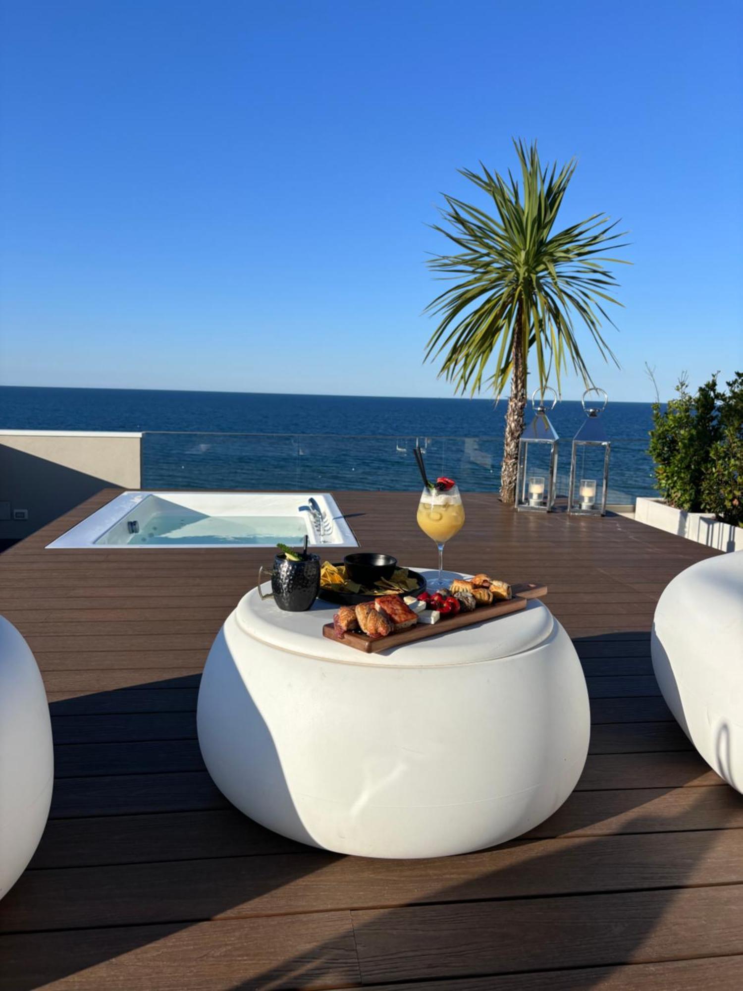 Hotel Sporting Riccione Eksteriør bilde